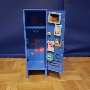 Truly Me Blue Toy Locker with Fun Accessories